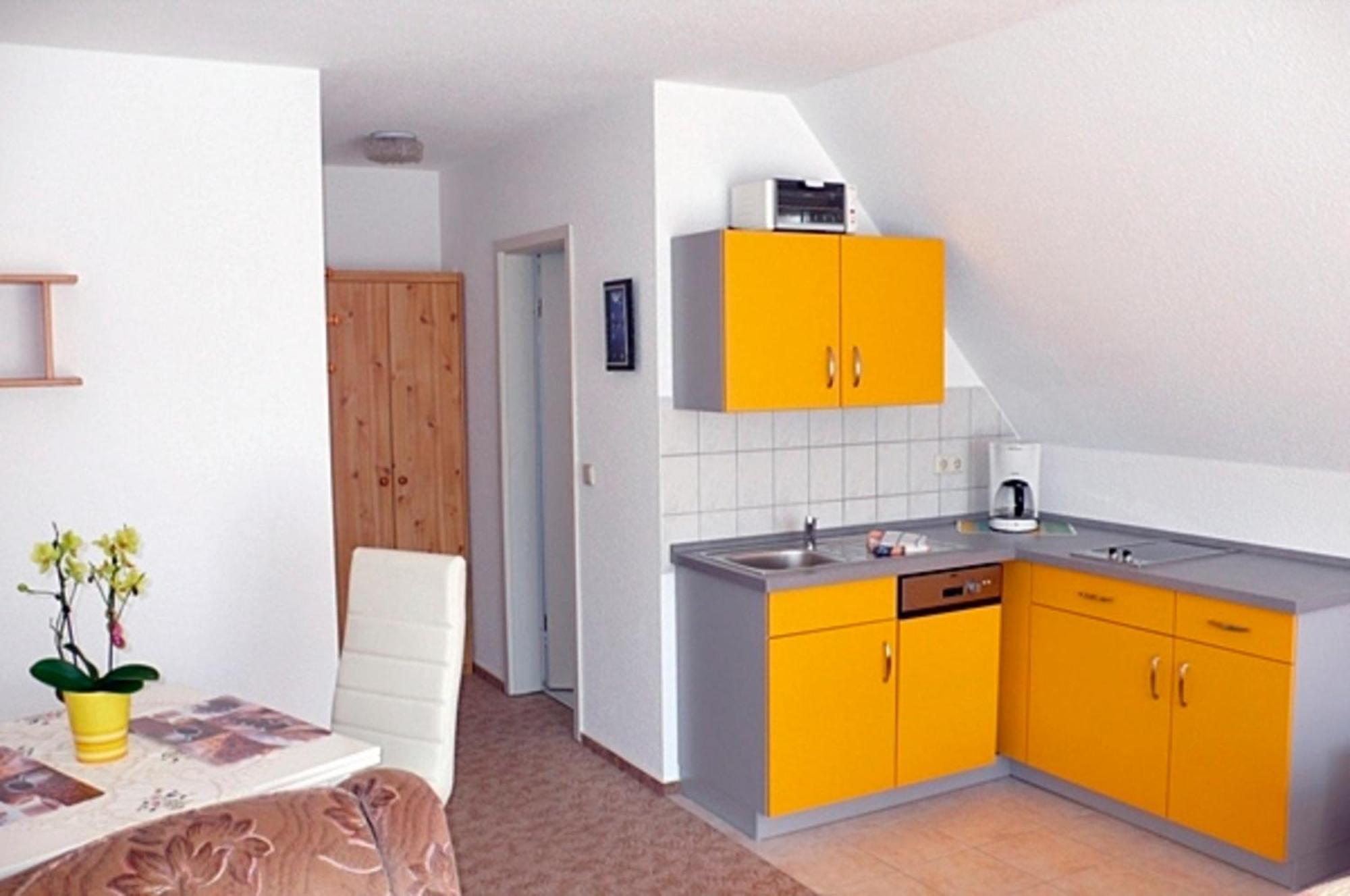 Apartment Wolf, Barbara, App1 *